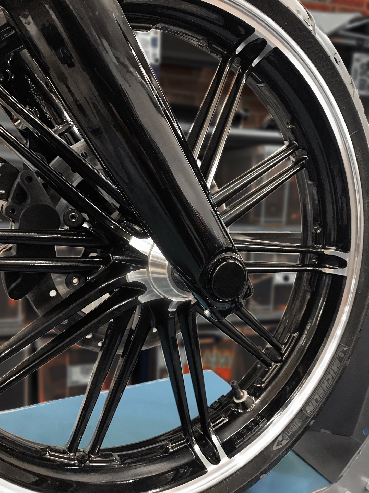 2018-2025 All Softail M8 Full Pivot Axle Cover Set