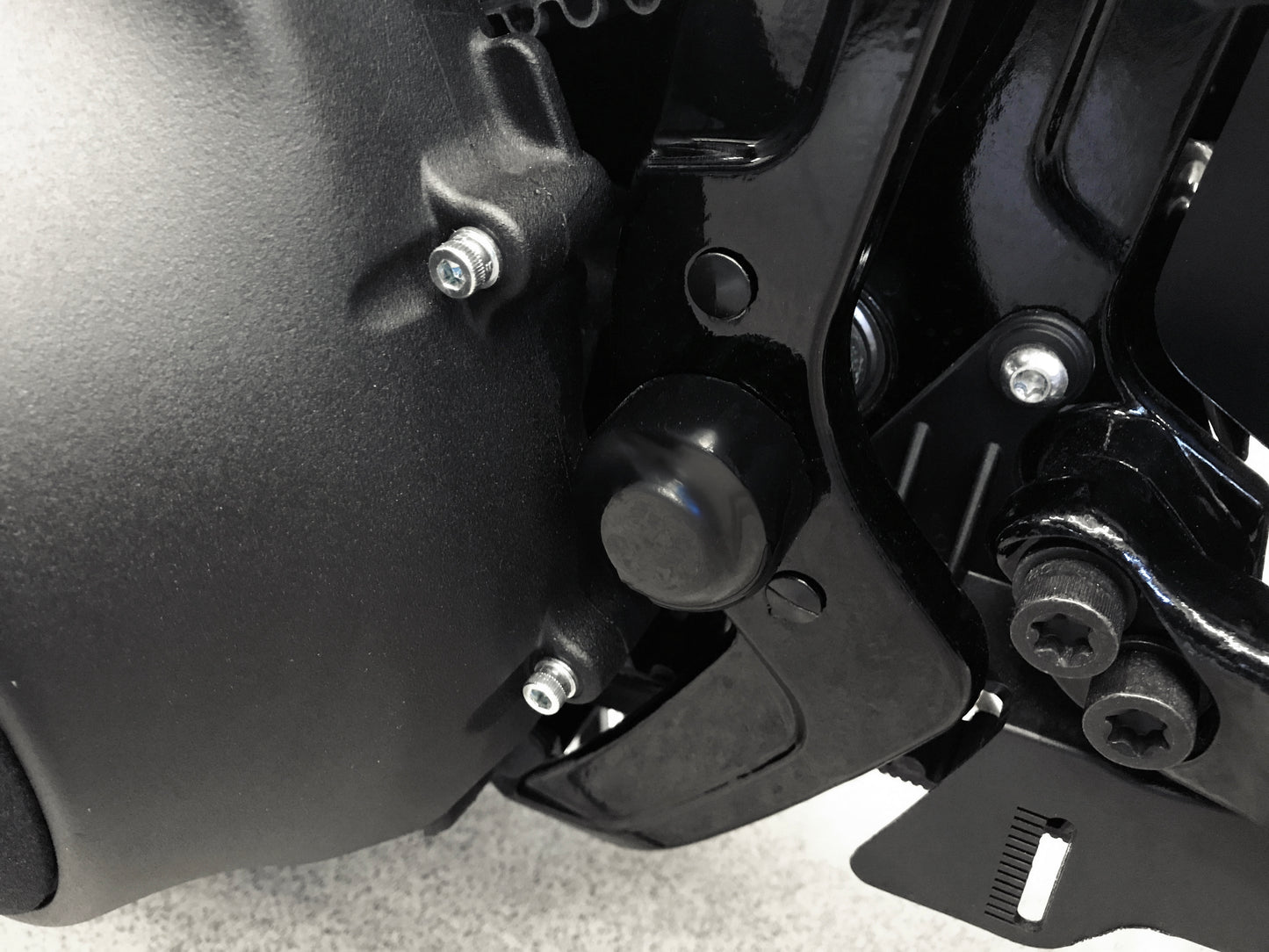 2018-2025 Full Pivot Axle Cover Set For Softail  Models With Upside-Down / Inverted Fork Assemblies