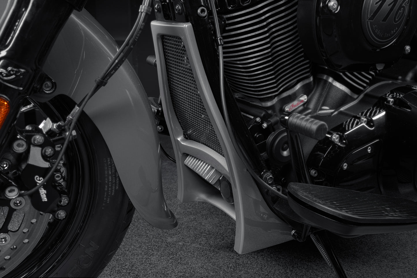Indian Chief 2021-later "Apache" Series Radiator Cover