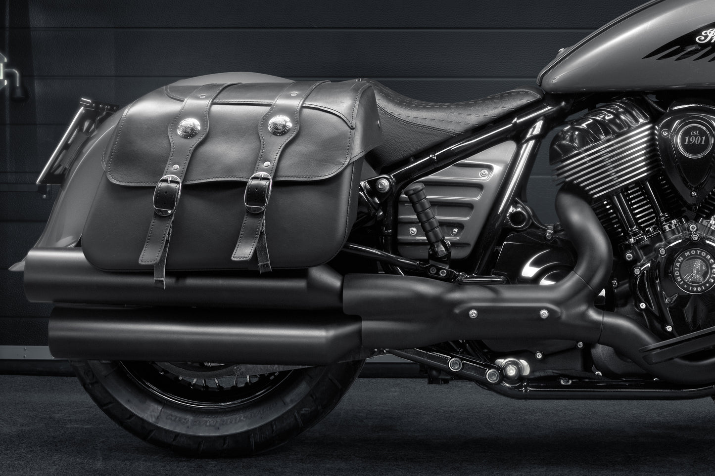 Indian Chief Side Covers "Apache"