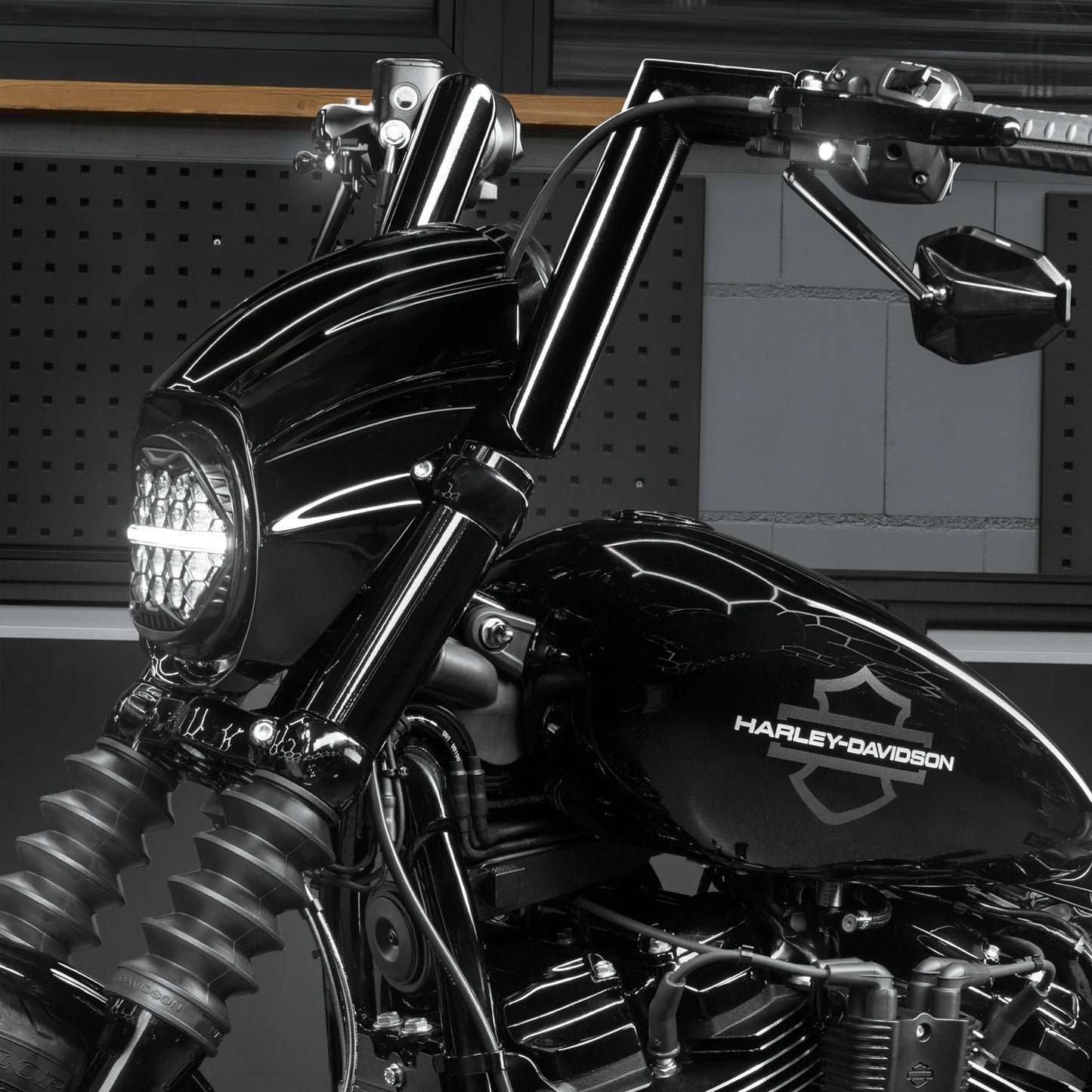 2018-2026 Softail Standard FXST, Street Bob FXBB/S Upper Fork Covers