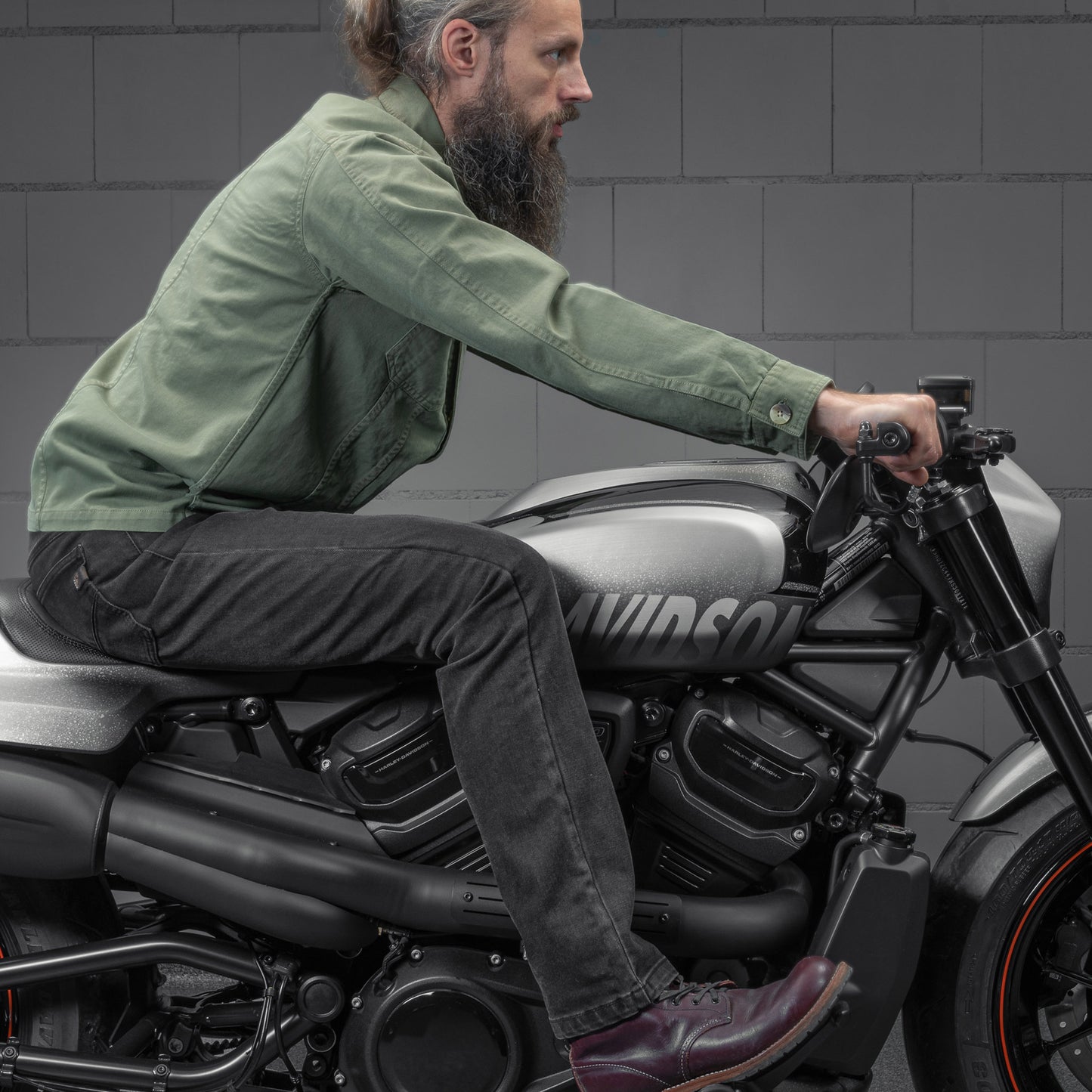 Sportster S And Nightster 2" Drag Bars