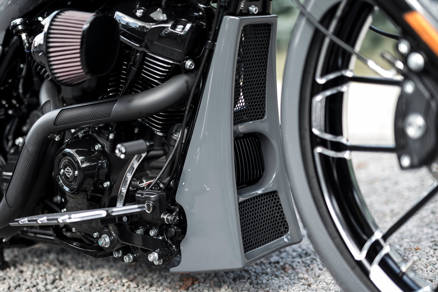 "Aggressor" Series Touring Radiator Cover 2017-2023