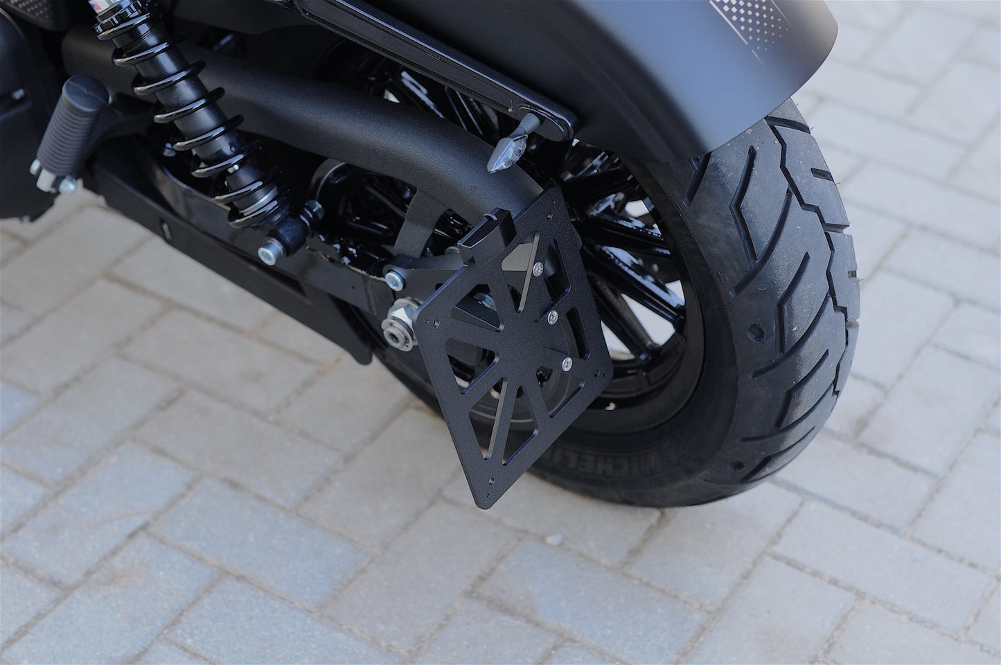 USA/Japan/S.Korea License Plate Bracket For V-Rod, Dyna, Sportster