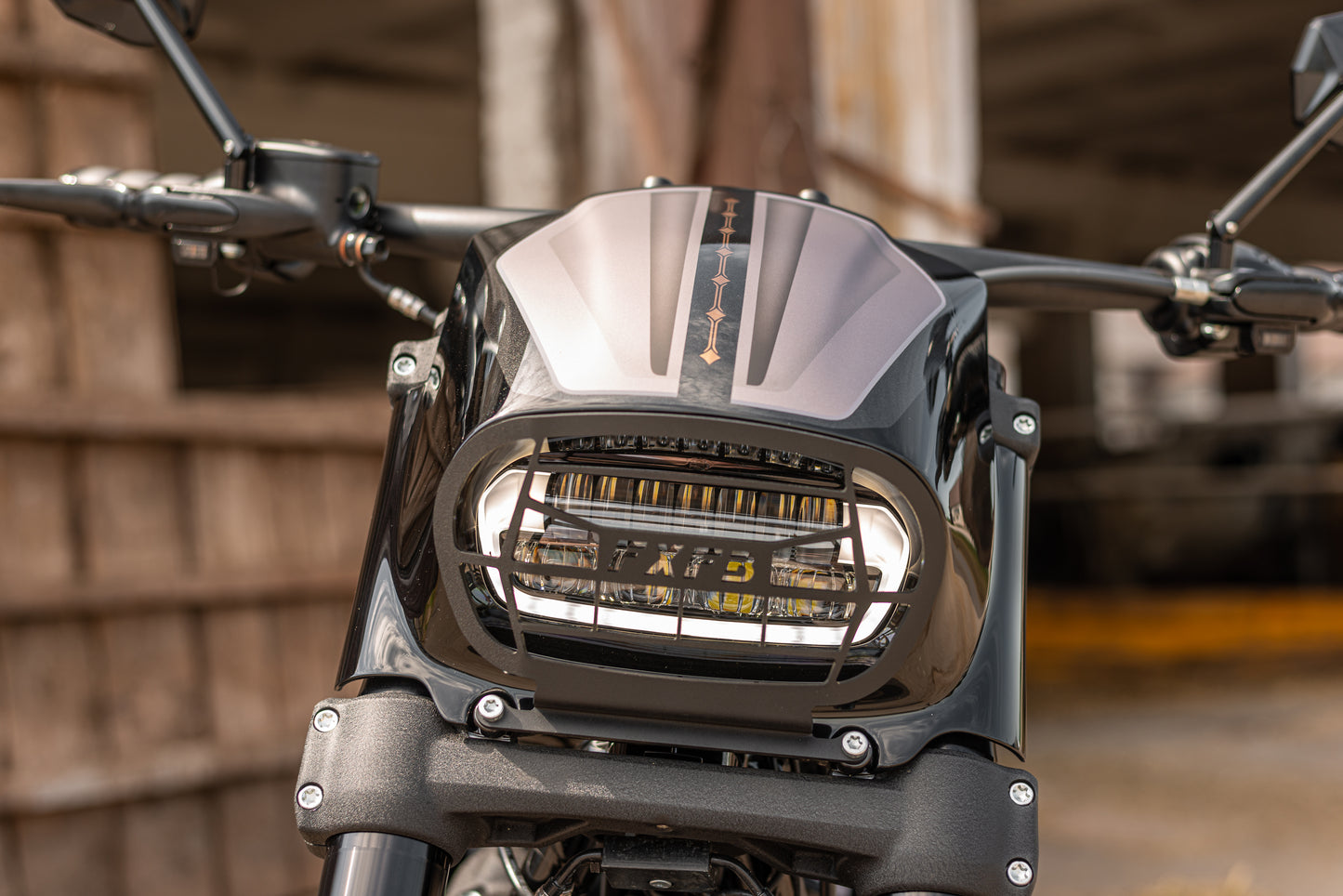 "Aggressor" Series Softail Fat Bob FXFB FXFBS Headlight Fairing 2018-2025 Grill