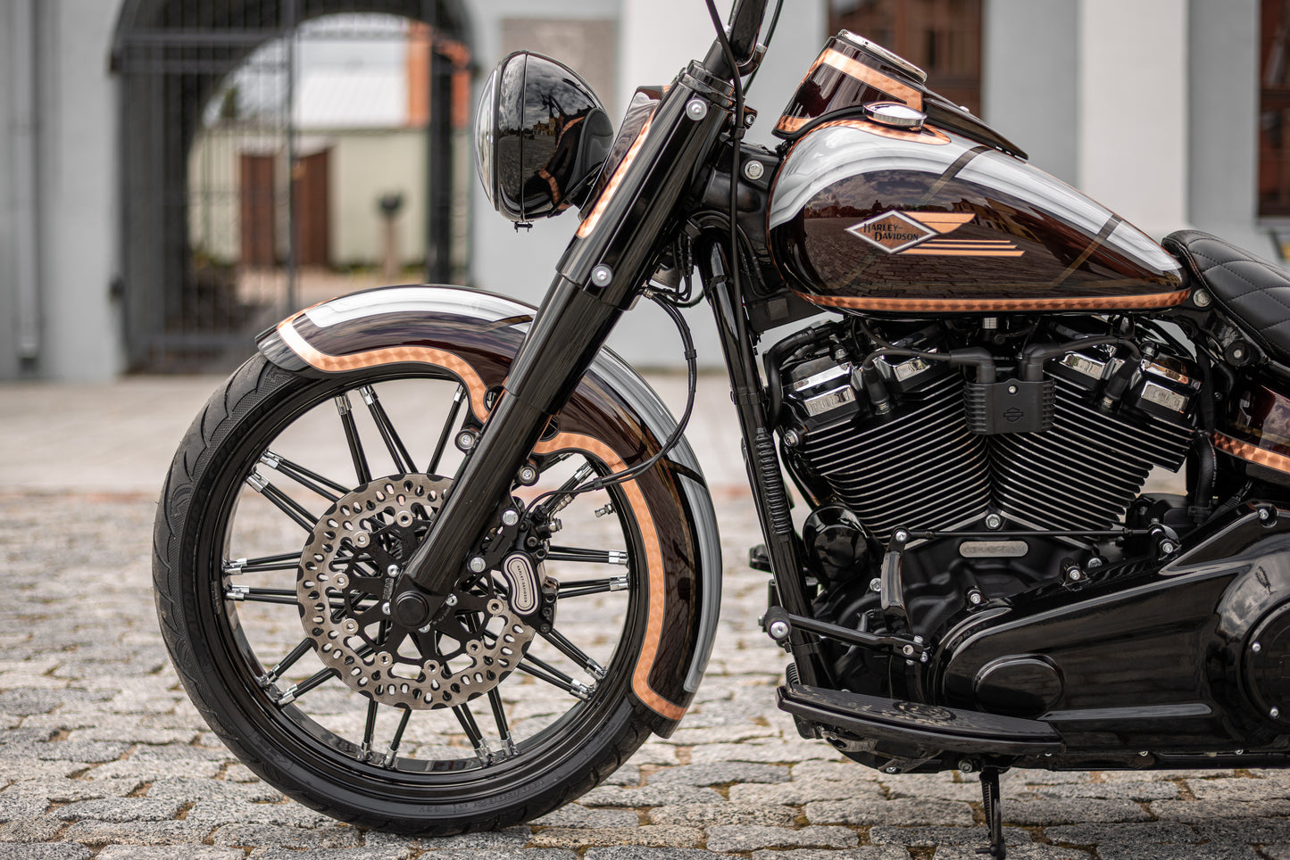 21” Front Wrap Fender 2018-2025 M8 Softail “Competition Series”