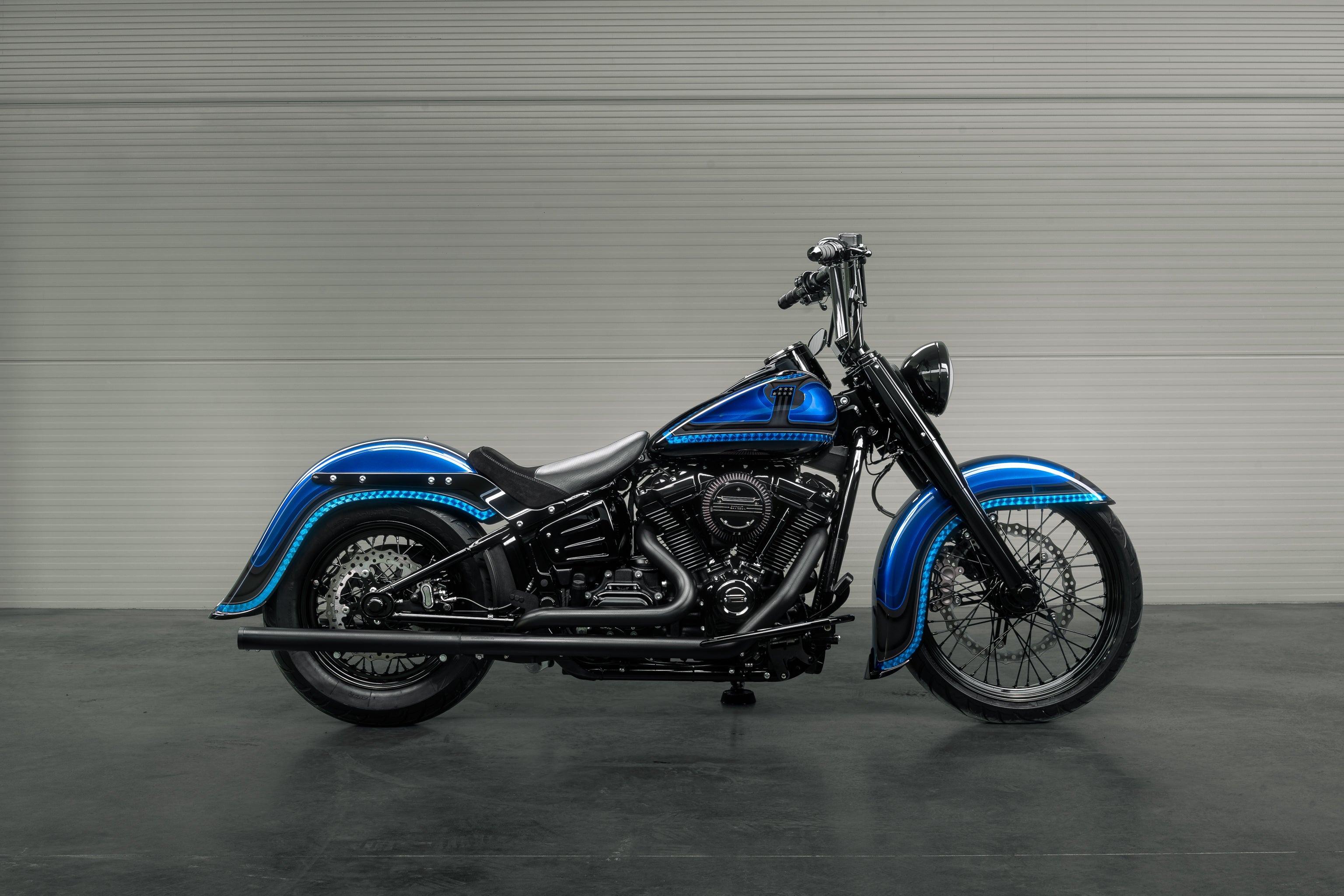 Harley-Davidson 4