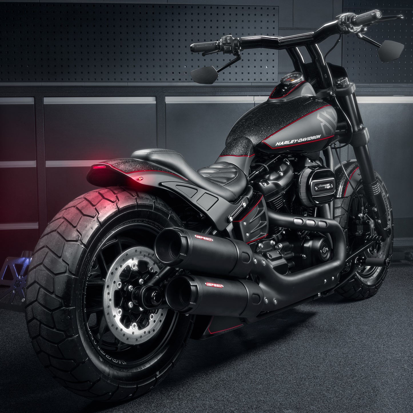 "Back Saver" Raked T-Bar Mega Handlebars