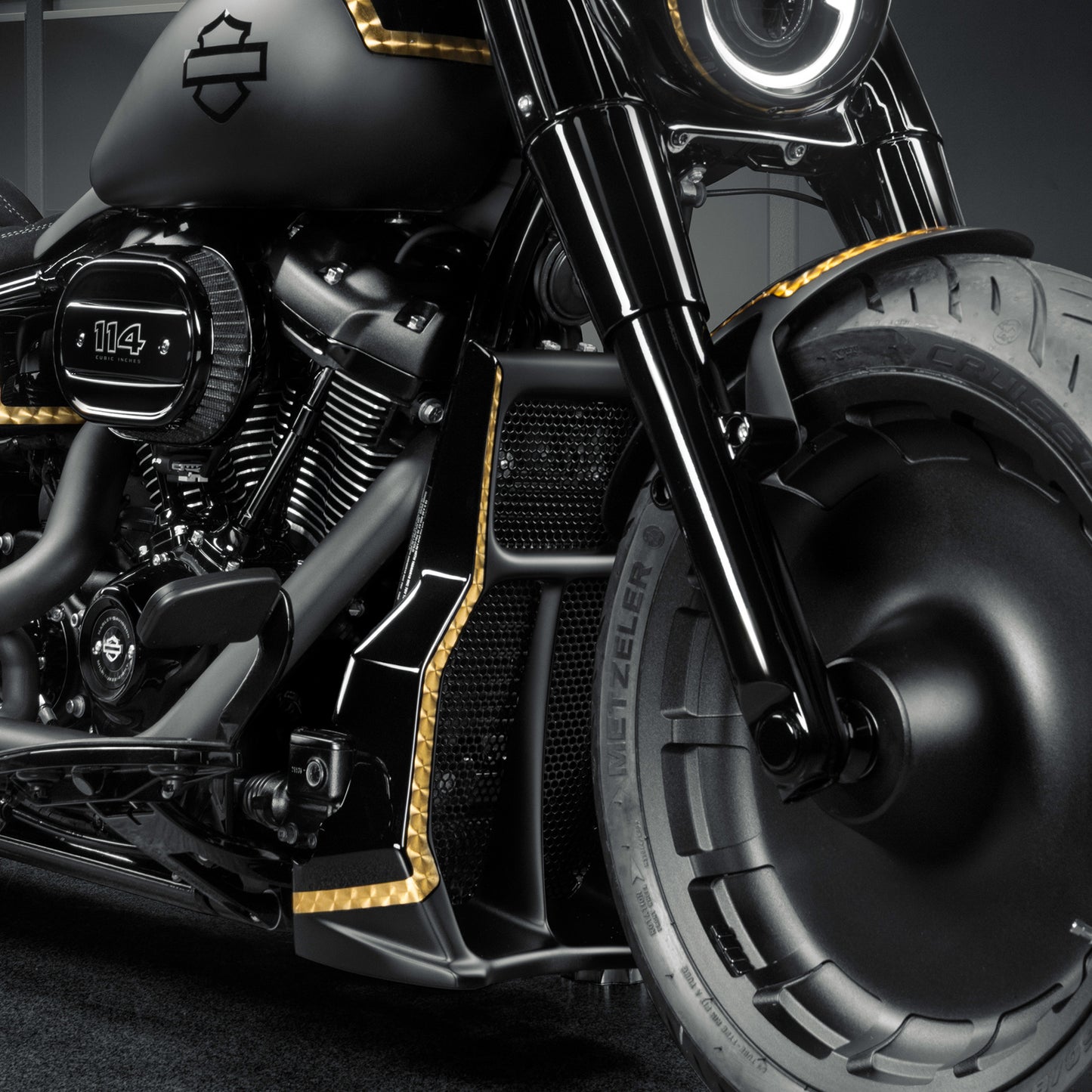 2025 "Avenger" Series Softail M8 Radiator Cover