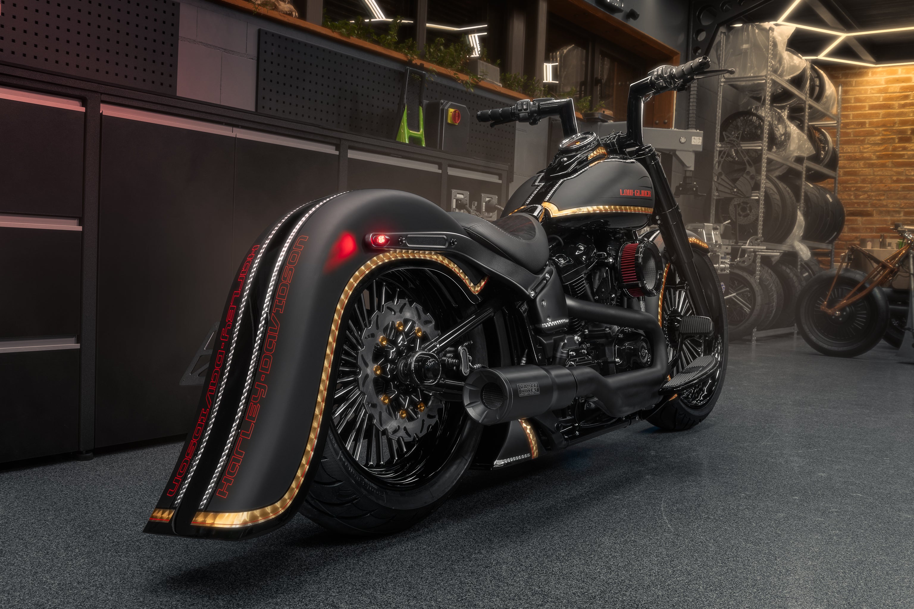 2018-2025 M8 Softail Stretched Rear Fender for 180-200mm Tires