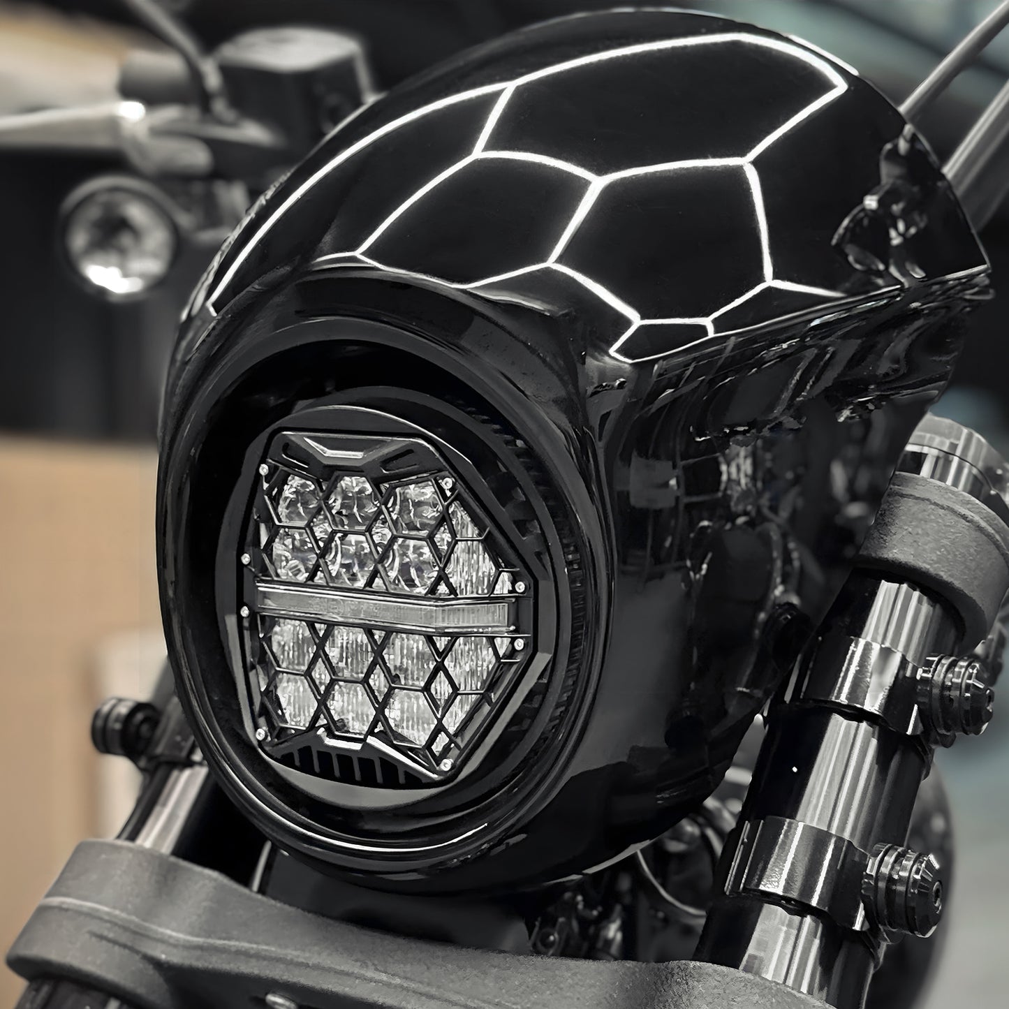 5 3/4" Honeycomb LED Headlight ECE Approved for Harley Softail FXBB/FXBR/FXLRS