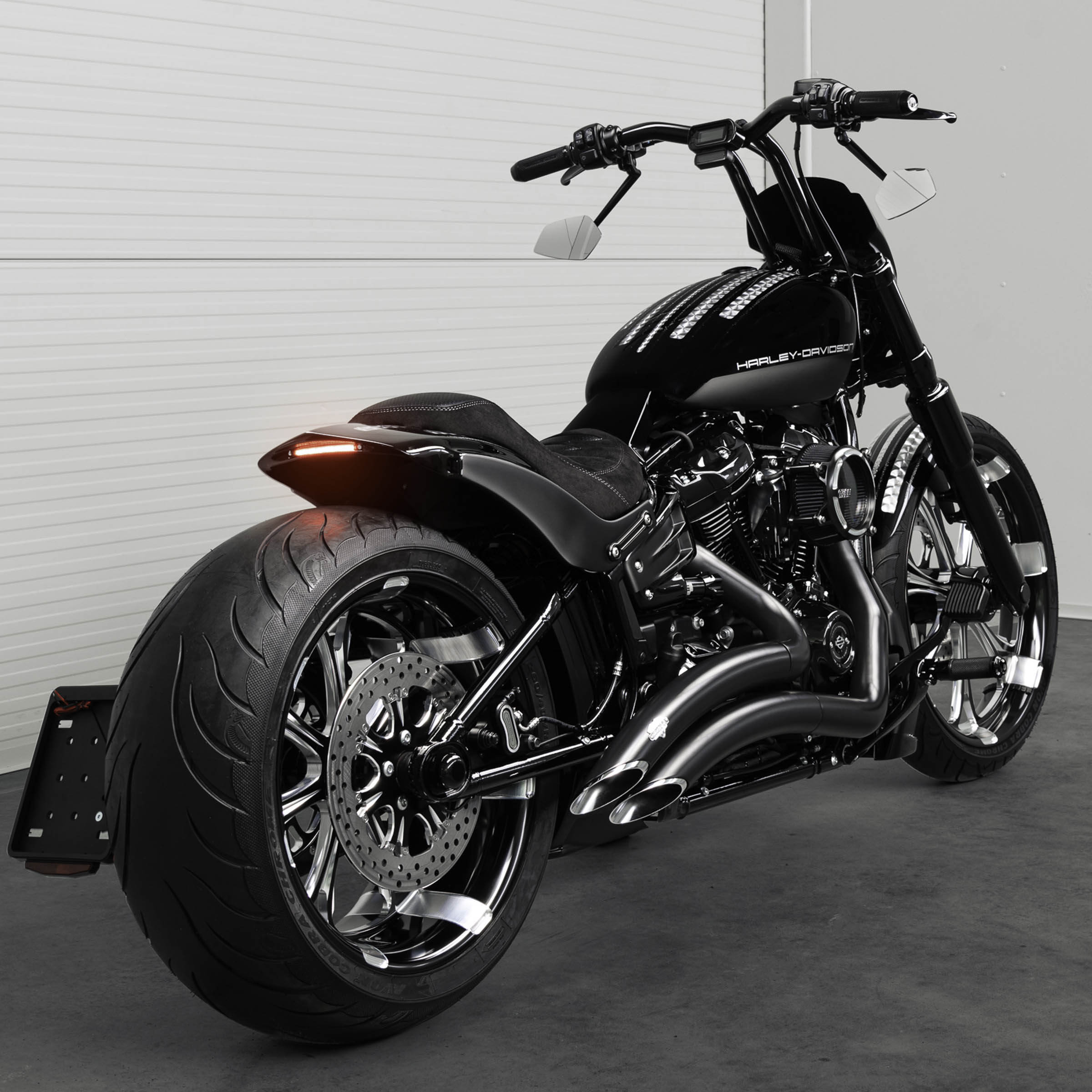 Breakout 114 Harley Davidson Breakout Gas Tank KODLIN STRETCHED