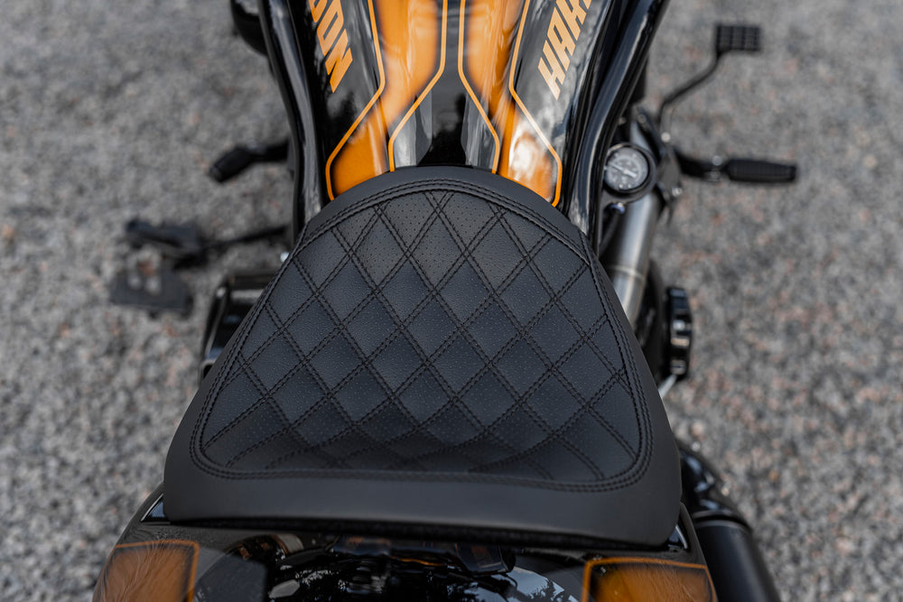 Harley-Davidson V-Rod Rocker Box Mounted BLACK Air Ride Pressure Gauge ...